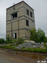 Заброшенные здания Крылосовского карьера